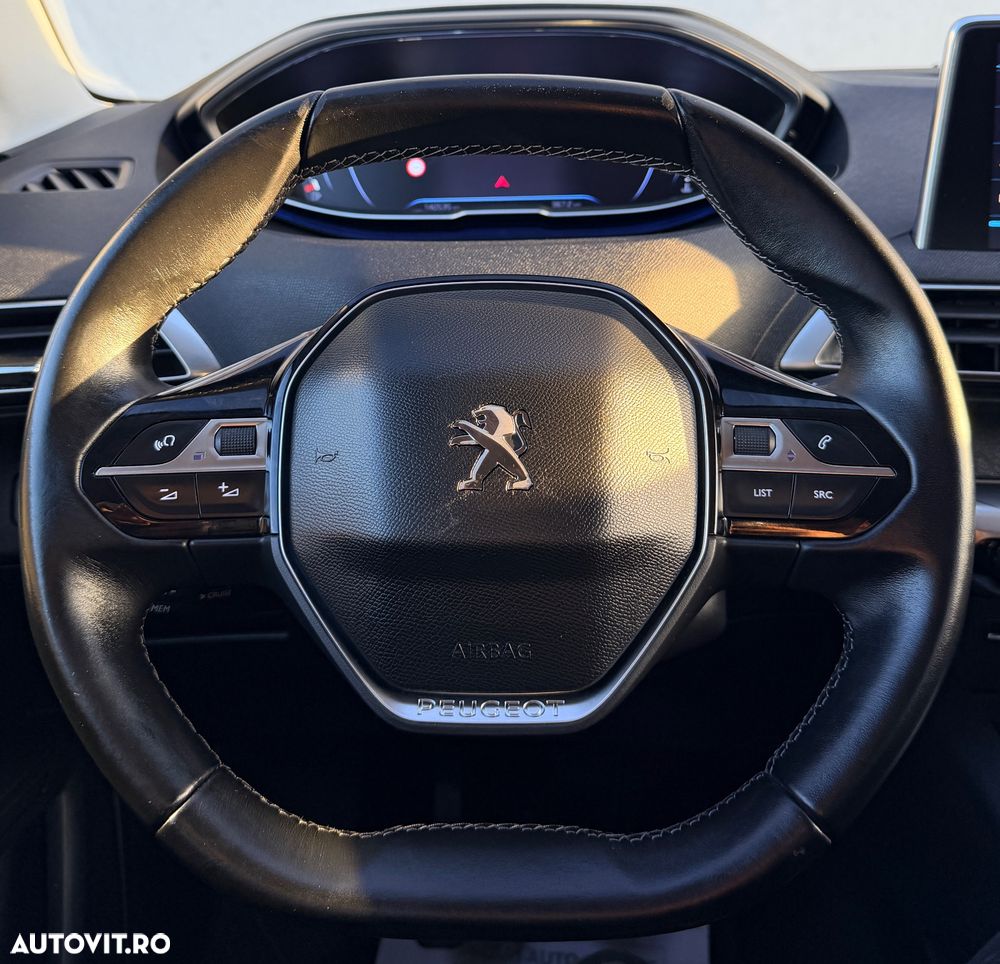Peugeot 3008 HDi 115 Allure - 33