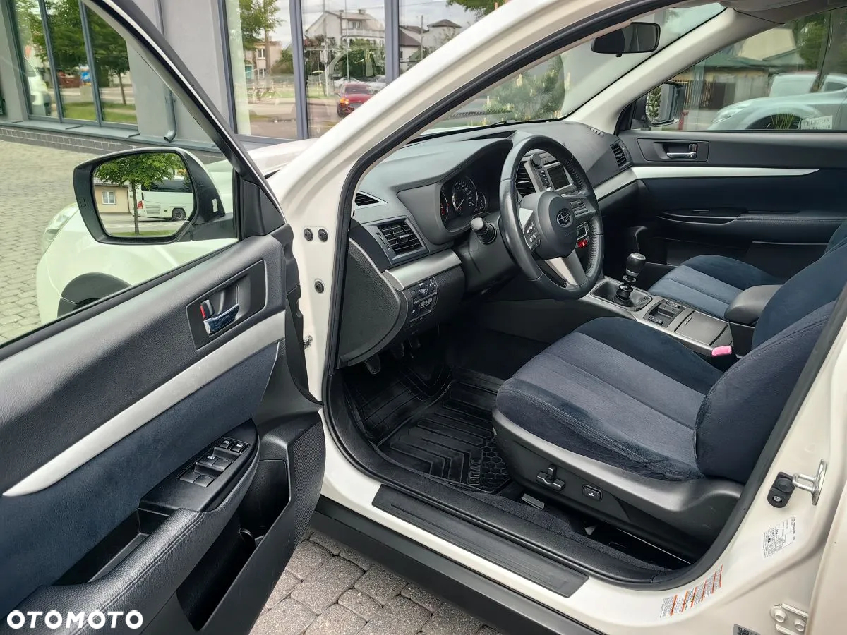 Subaru Outback 2.0D Trend - 6