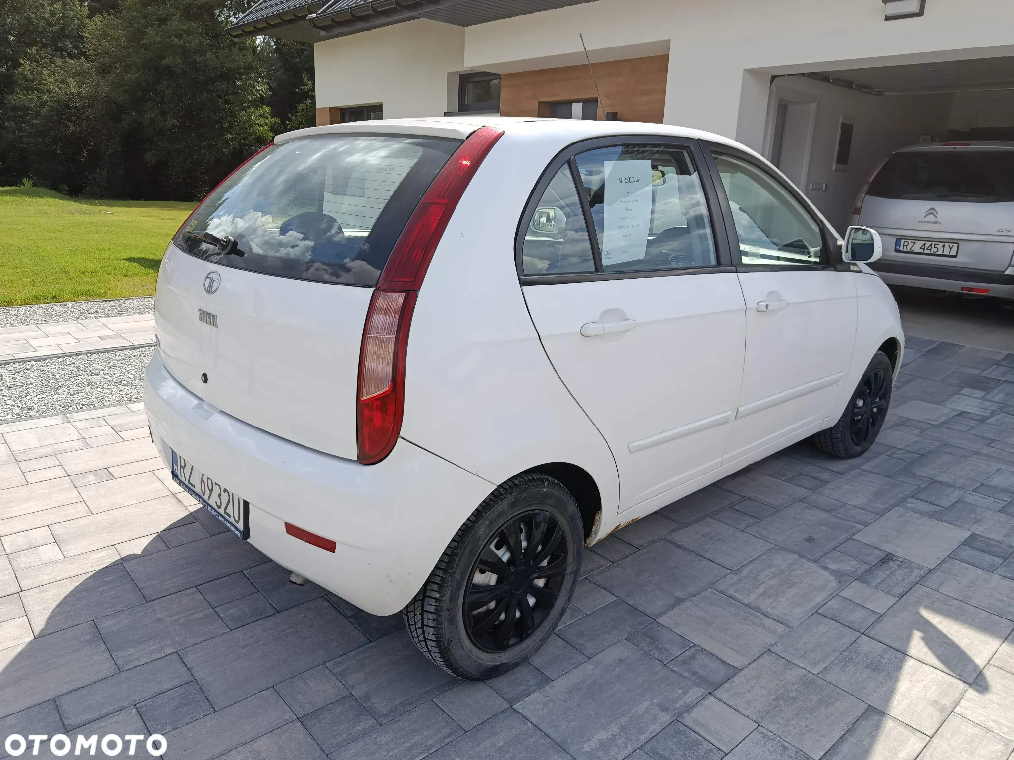 Tata Indica Vista 1.4 Safire - 3