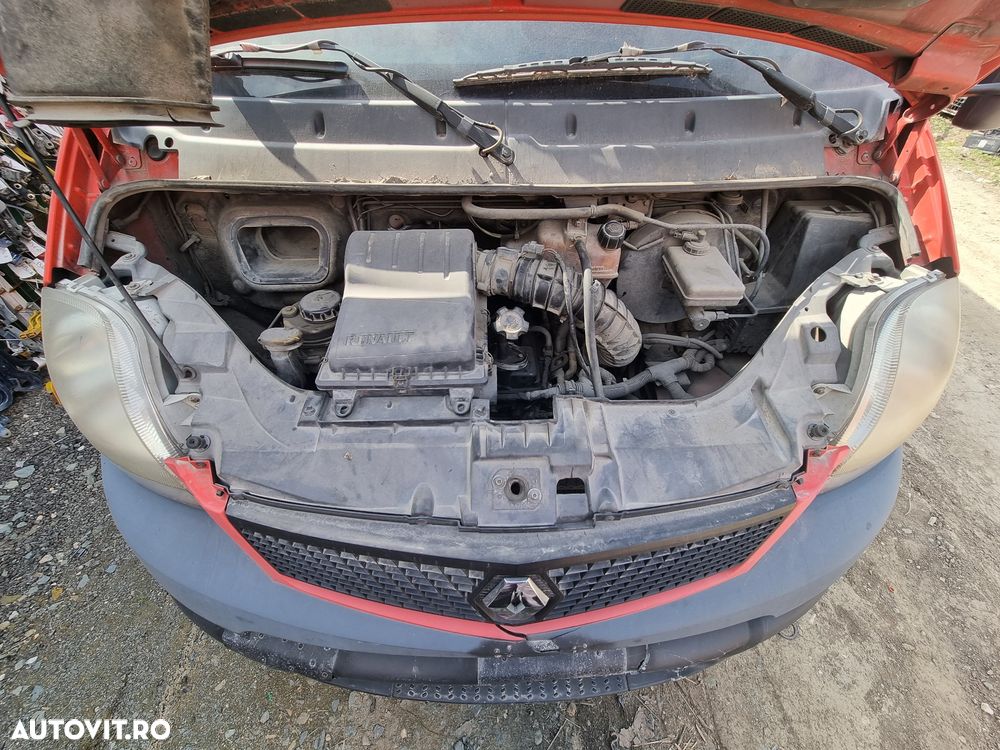 Dezmembrari  Renault MASCOTT  2000  > 2013 3.0 DCi Motorina - 4