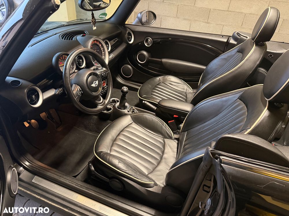 Mini Cooper Cabrio - 24