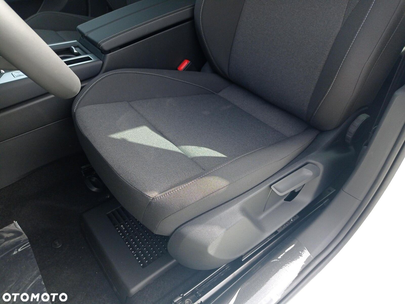 Volkswagen Passat - 12