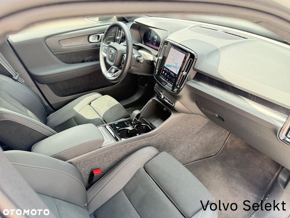 Volvo XC 40 - 28