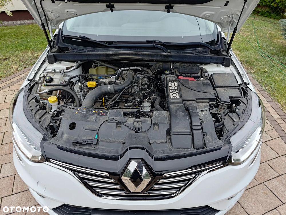Renault Megane ENERGY TCe 130 EDC INTENS - 19