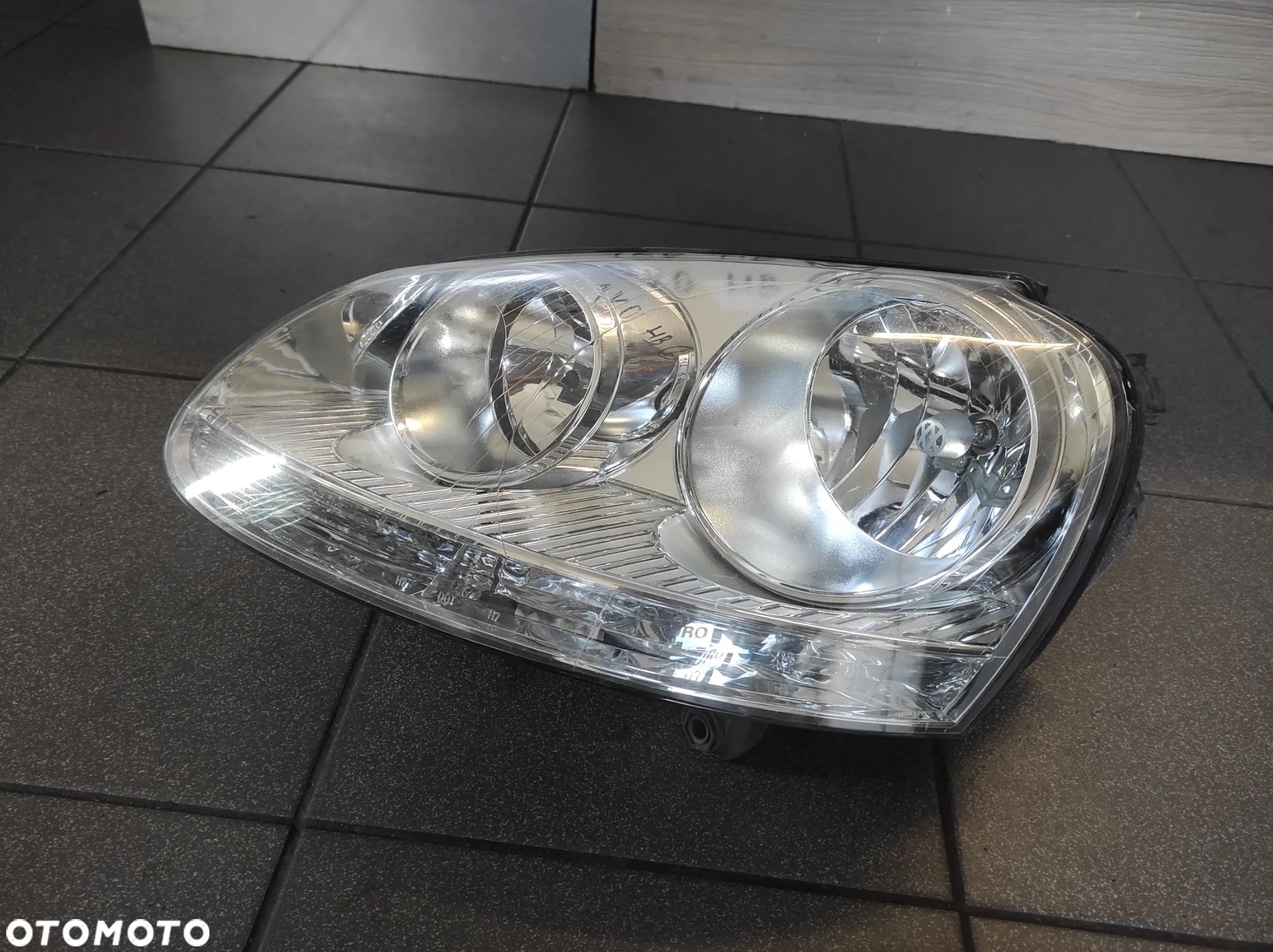 LAMPA PRZEDNIA LEWA VW GOLF 5 HB KOMBI JETTA HELLA 1K6 WYSYŁKA !!!!! - 1