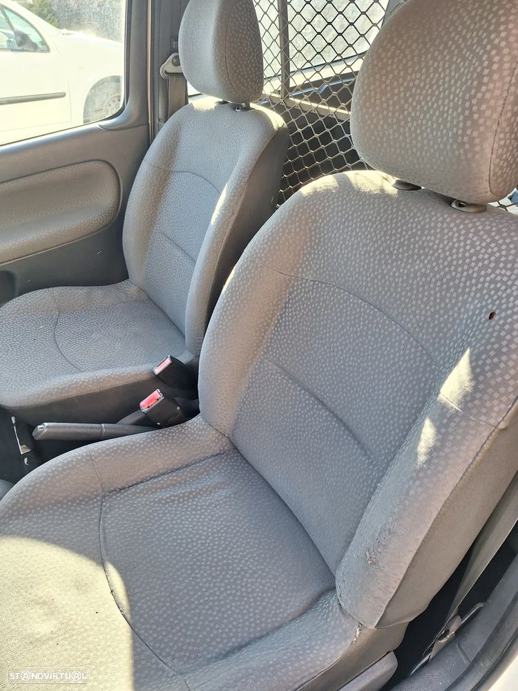 Renault Clio 1.5 dCi SE Storia - 7