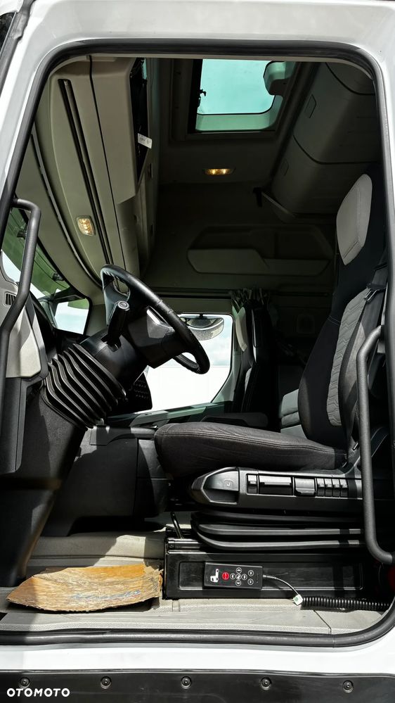 Ford F MAX 500 - 19