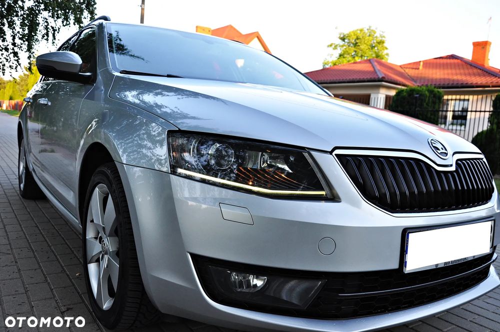 Skoda Octavia 2.0 TDI Premium Edition - 29