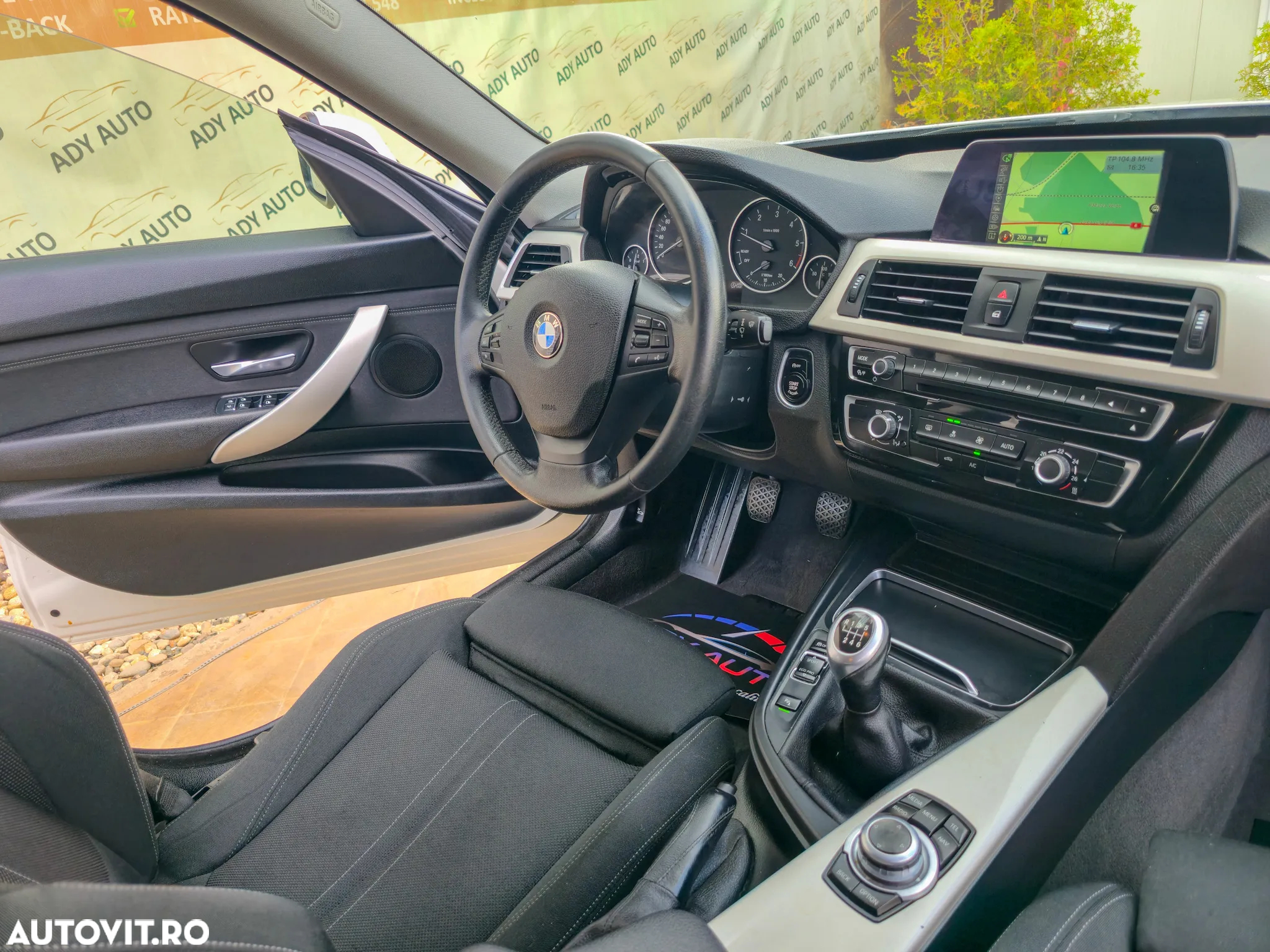 BMW Seria 3 320d xDrive GT - 14
