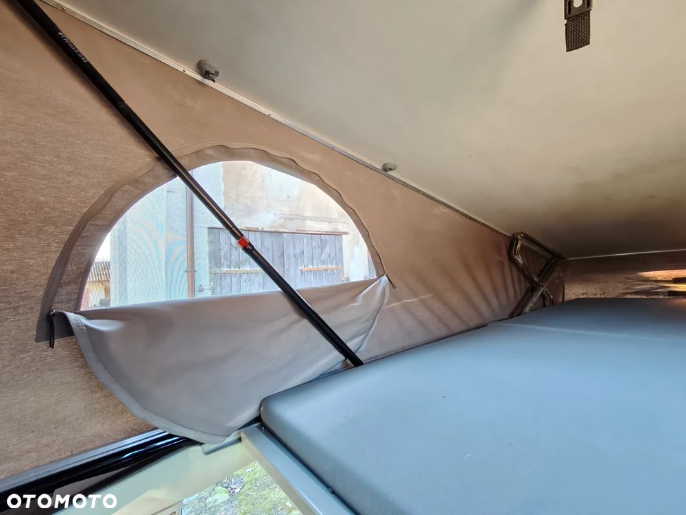 Volkswagen Multivan - 16