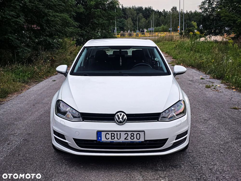 Volkswagen Golf - 3