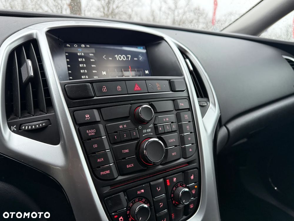 Opel Astra 1.4 T Cosmo - 30