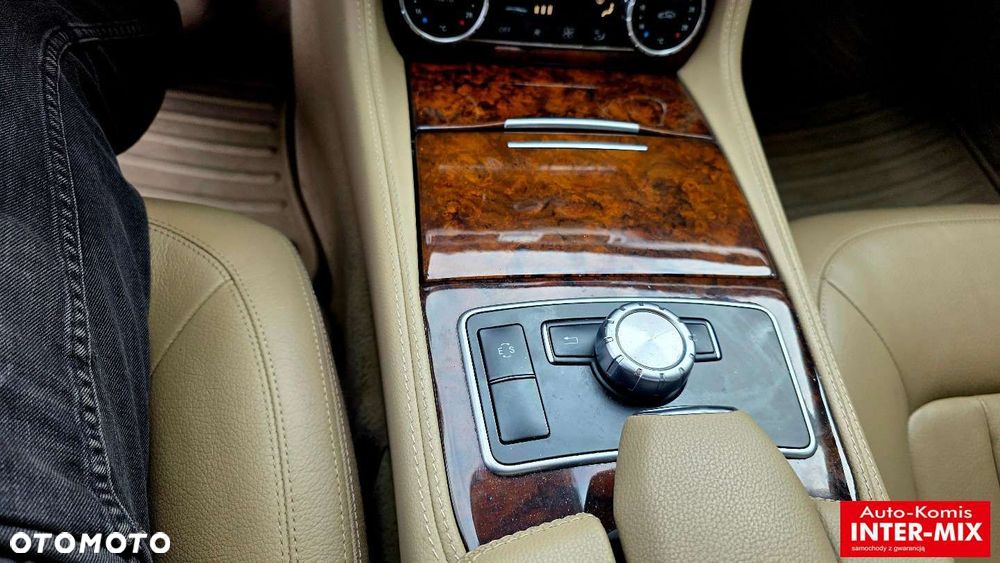 Mercedes-Benz CLS - 33