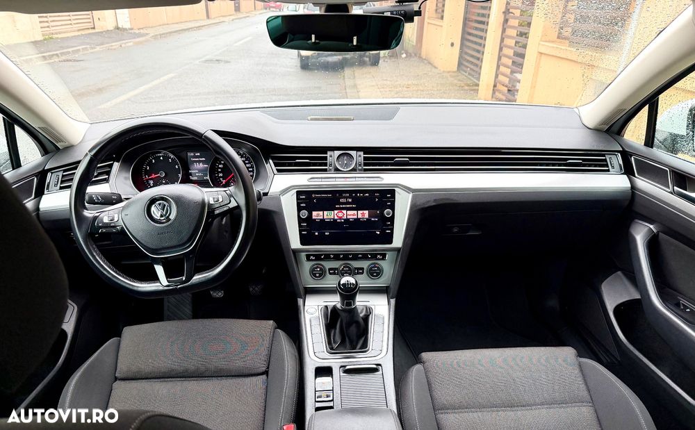 Volkswagen Passat 1.4 TSI ACT 4Motion R Executive - 8