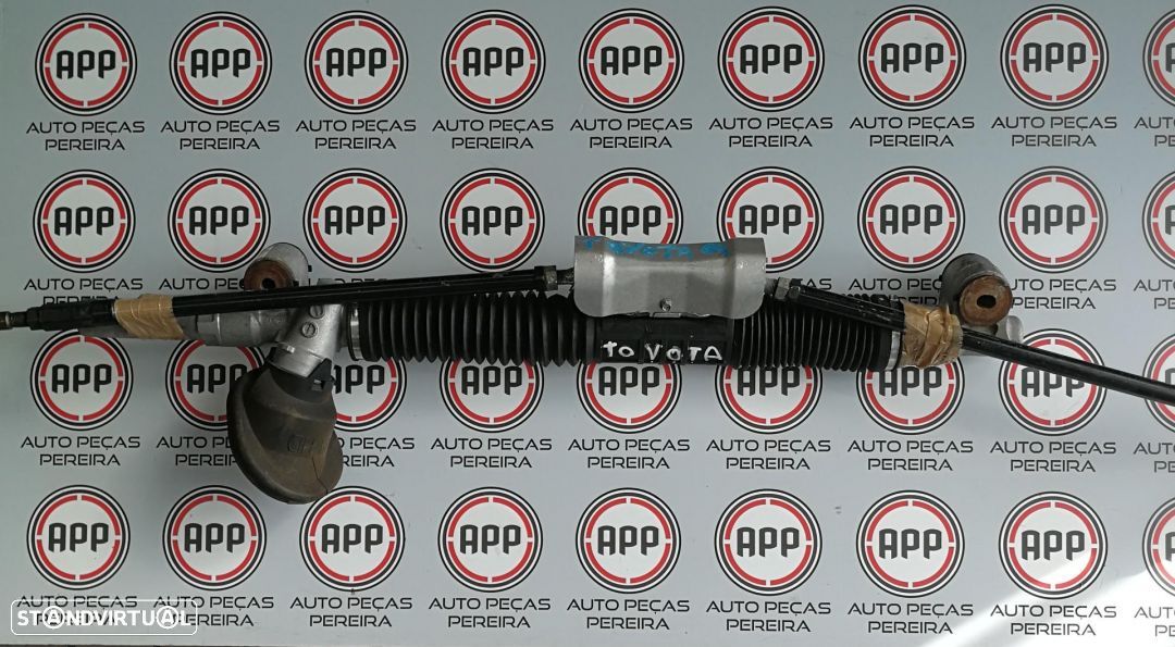 Caixa de direcção Toyota IQ. - 1