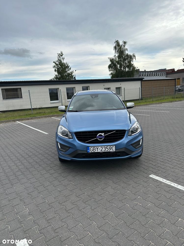 Volvo XC 60 D4 R-Design - 2