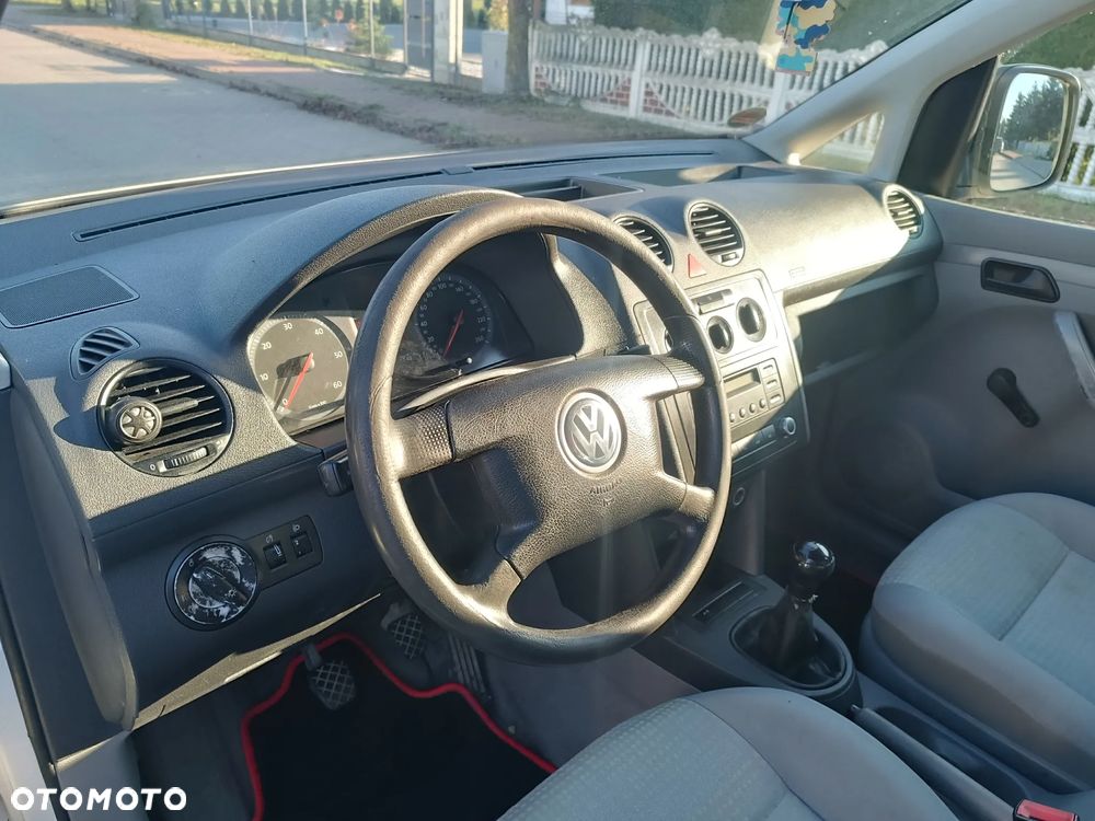 Volkswagen Caddy - 18