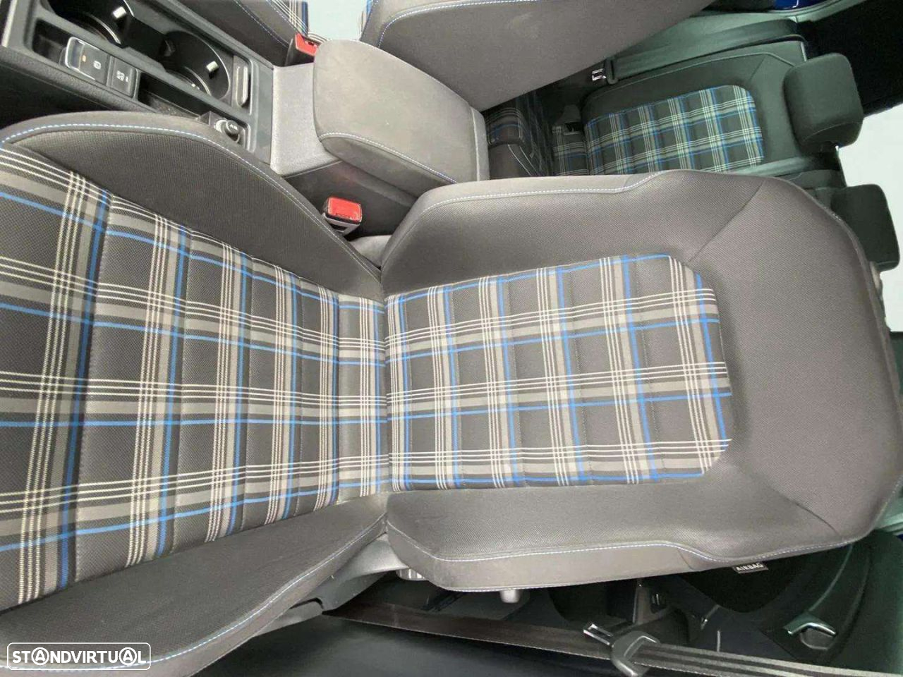 VW Golf 1.4 GTE Plug-in - 15
