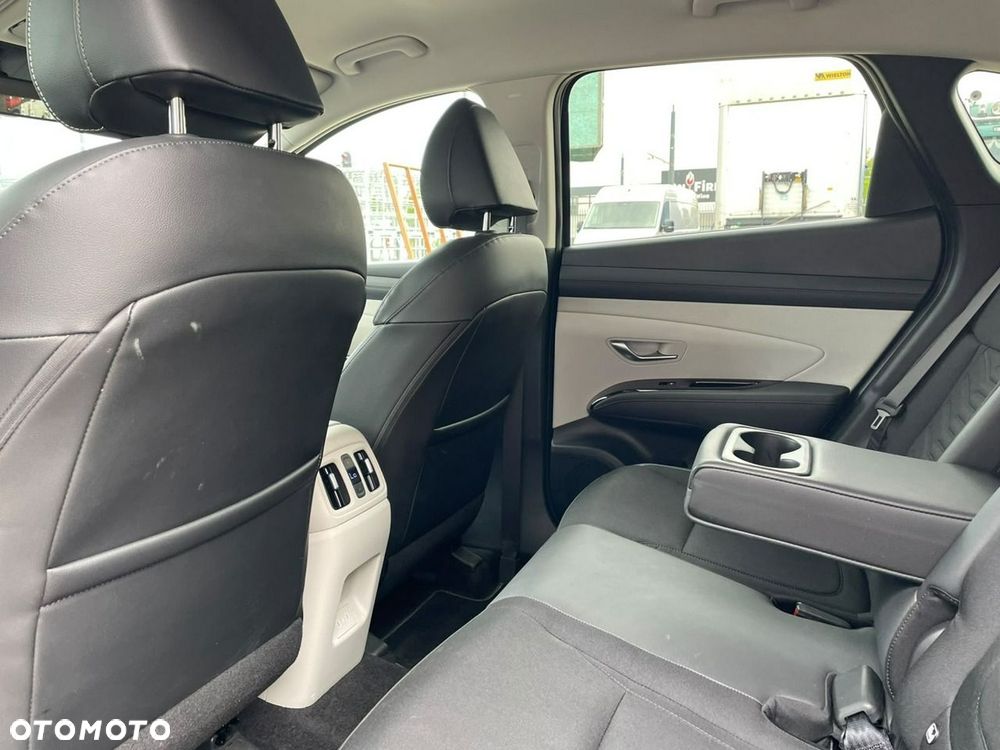 Hyundai Tucson 1.6 CRDi 48V Executive 2WD DCT - 16