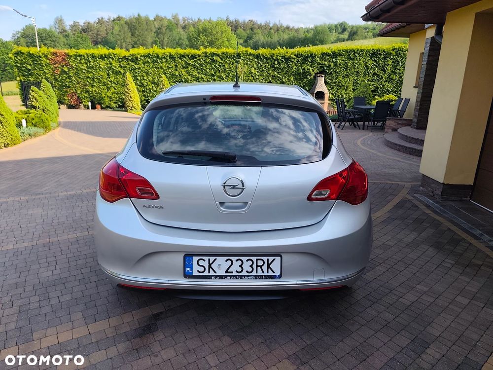 Opel Astra 1.6 Enjoy - 6