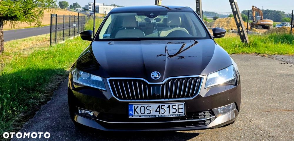 Skoda Superb 2.0 TDI L&K DSG - 13