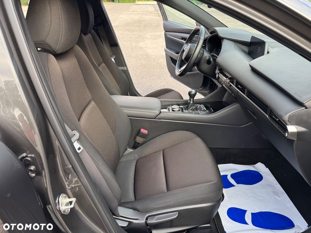 Mazda 3 SKYACTIV-X 2.0 M-Hybrid 100th Anniversary - 25