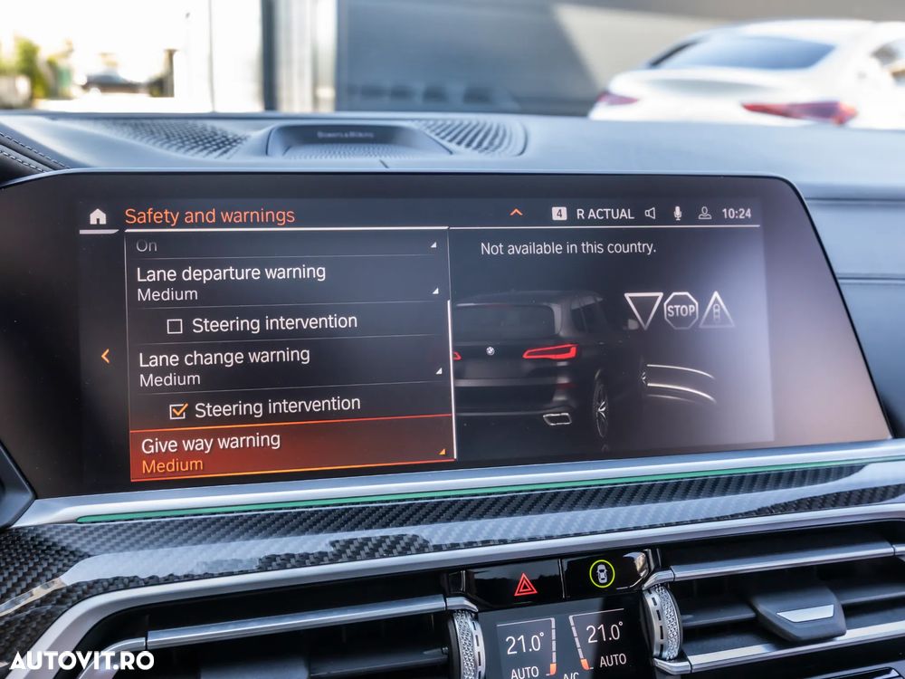 BMW X5 M M50i - 32