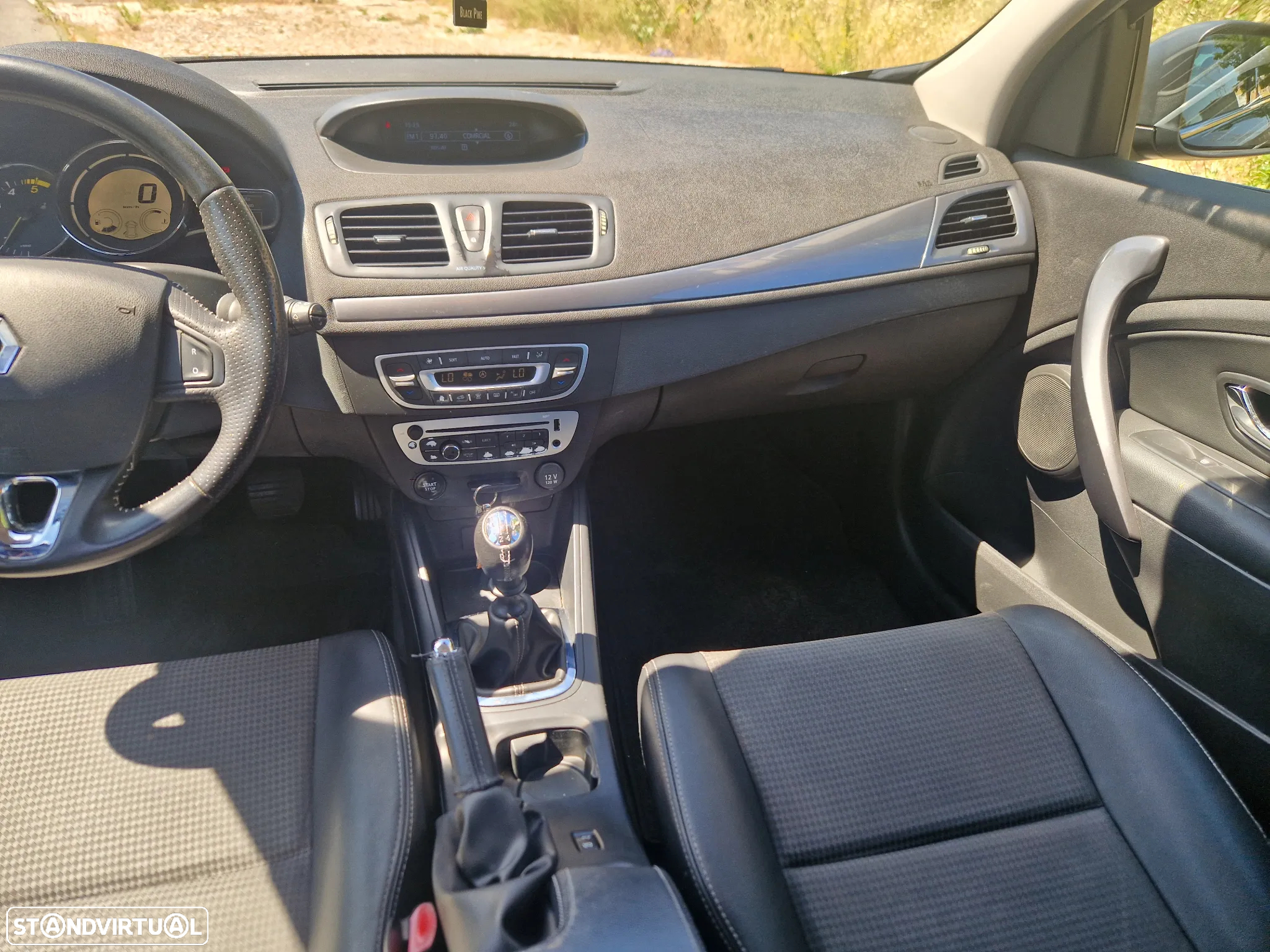 Renault Mégane Sport Tourer 1.5 dCi Dynamique S SS - 9