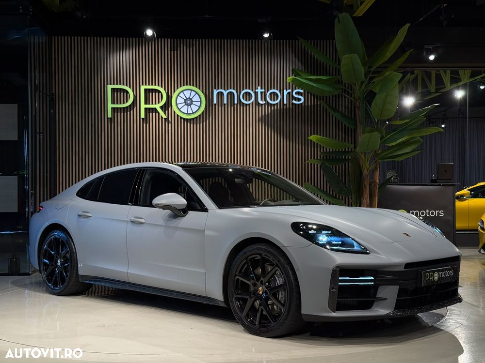 Porsche Panamera 4 E-Hybrid - 4