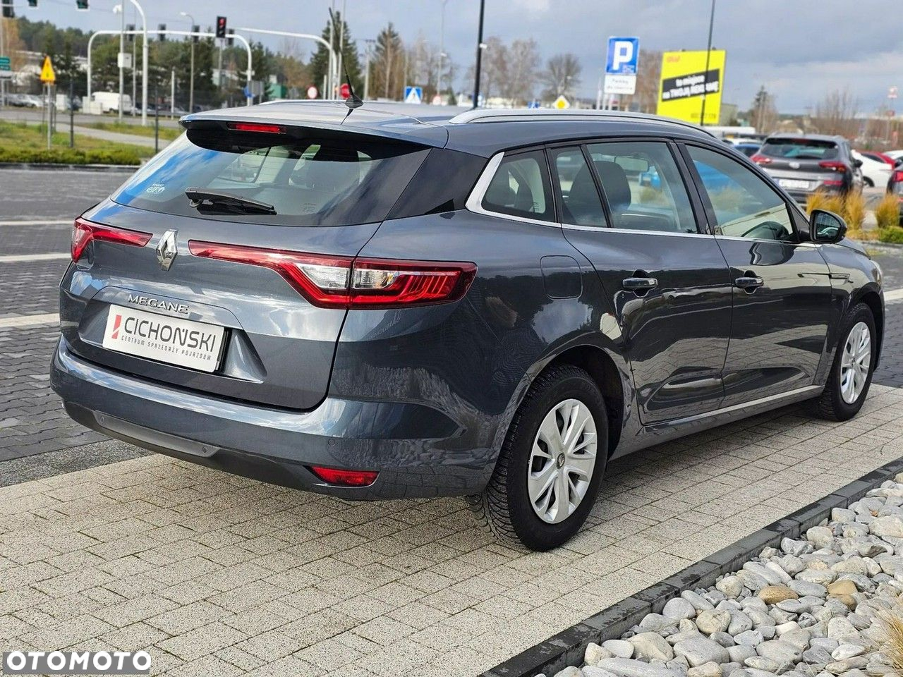 Renault Megane 1.3 TCe FAP Intens - 8