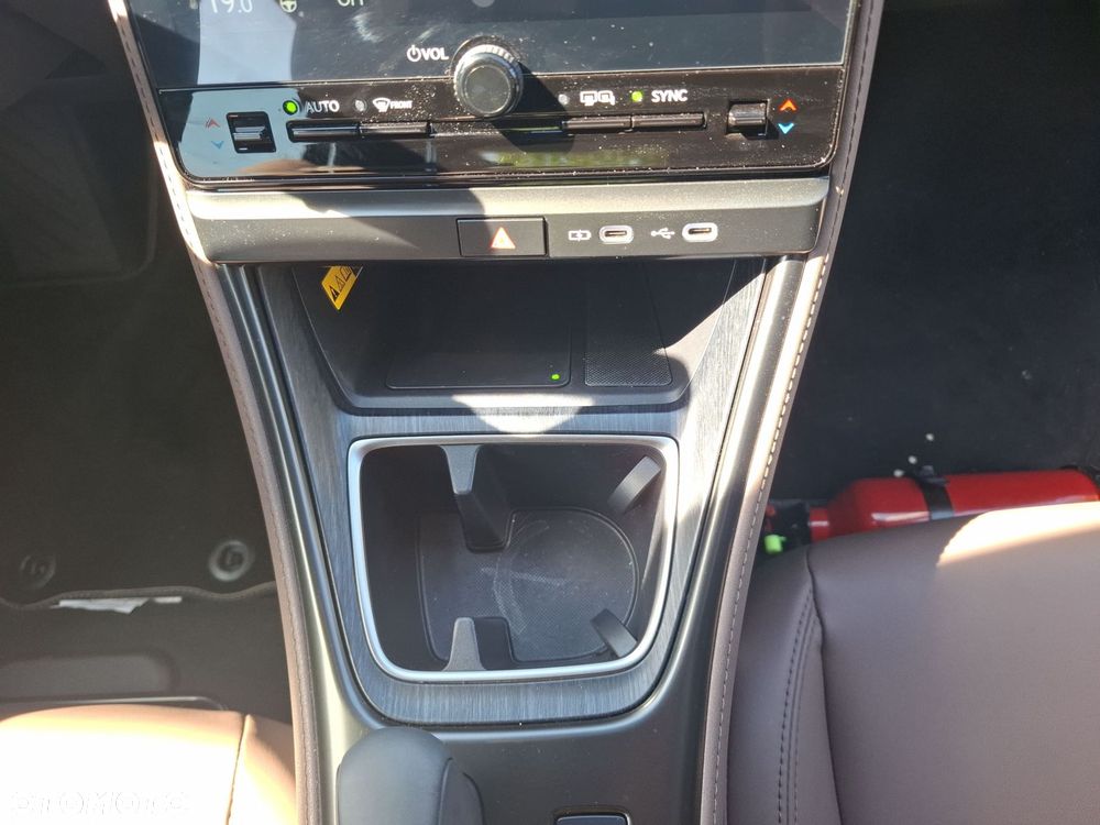 Lexus LBX - 26