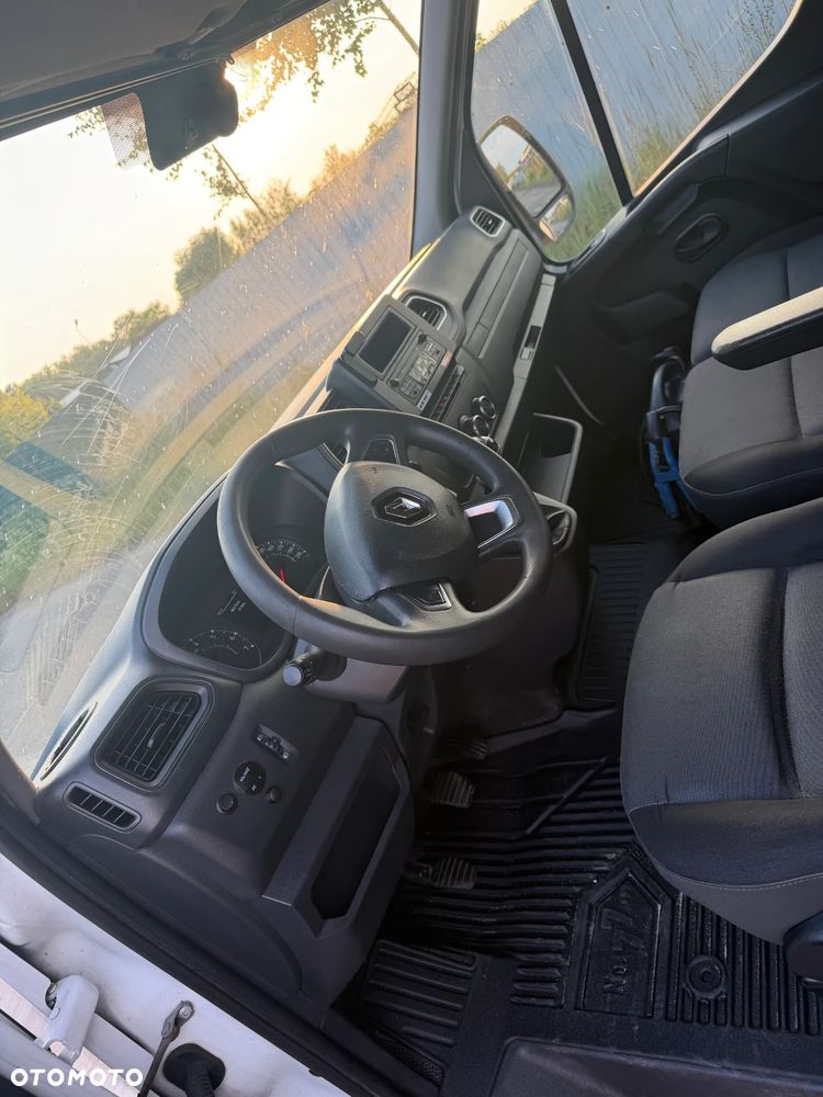 Renault Master - 10