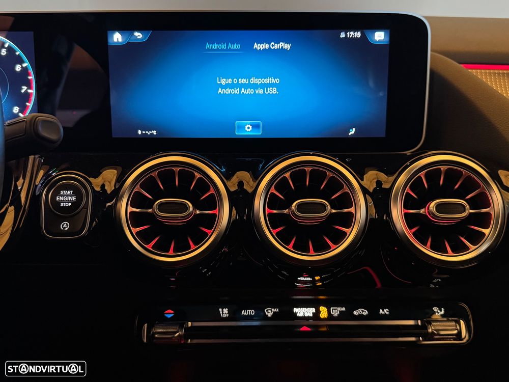Mercedes-Benz GLA 200 7G-DCT Progressive - 13