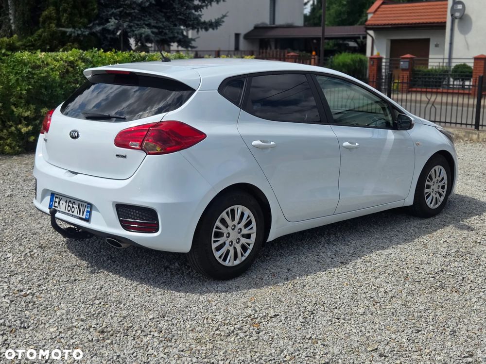 Kia Ceed 1.4 CRDi L - 4