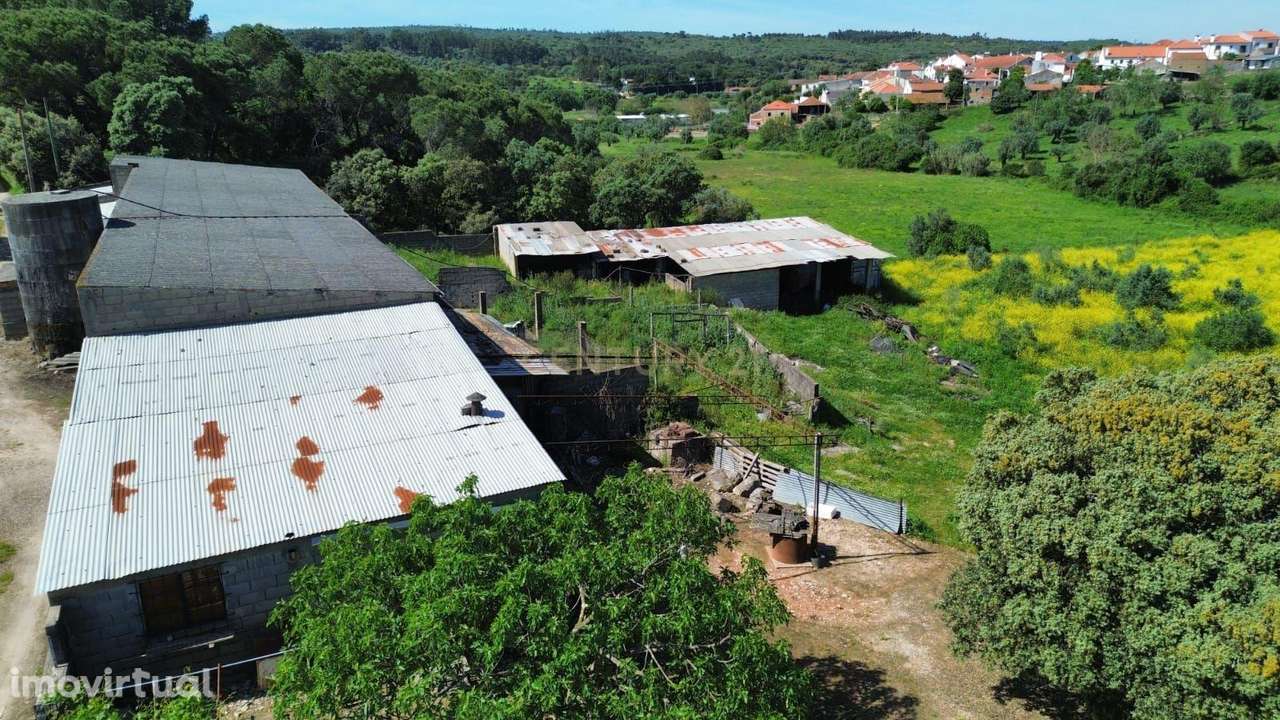 Terreno Rústico com viabilidade de construção - Grande imagem: 4/12