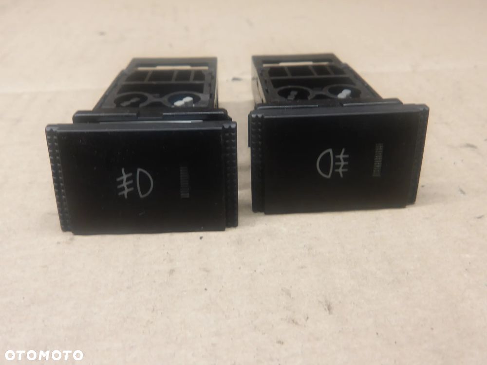 HYUNDAI GETZ 1.1B WŁĄCZNIK PRZEŁĄCZNIK ŚWIATEŁ PRZECIWMGIELNYCH - 1