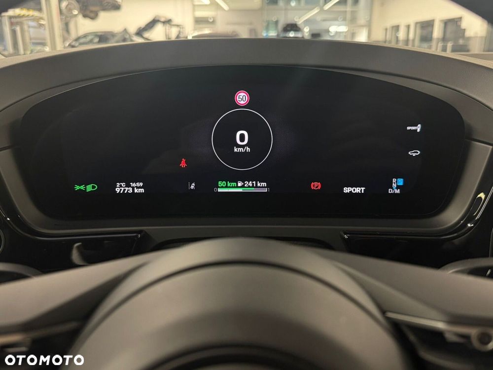 Porsche Cayenne - 21