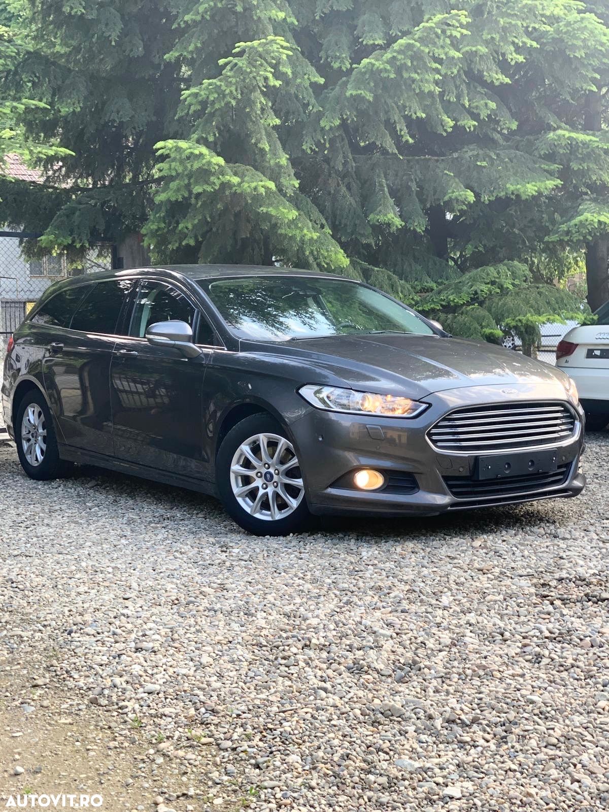 Ford Mondeo - 1