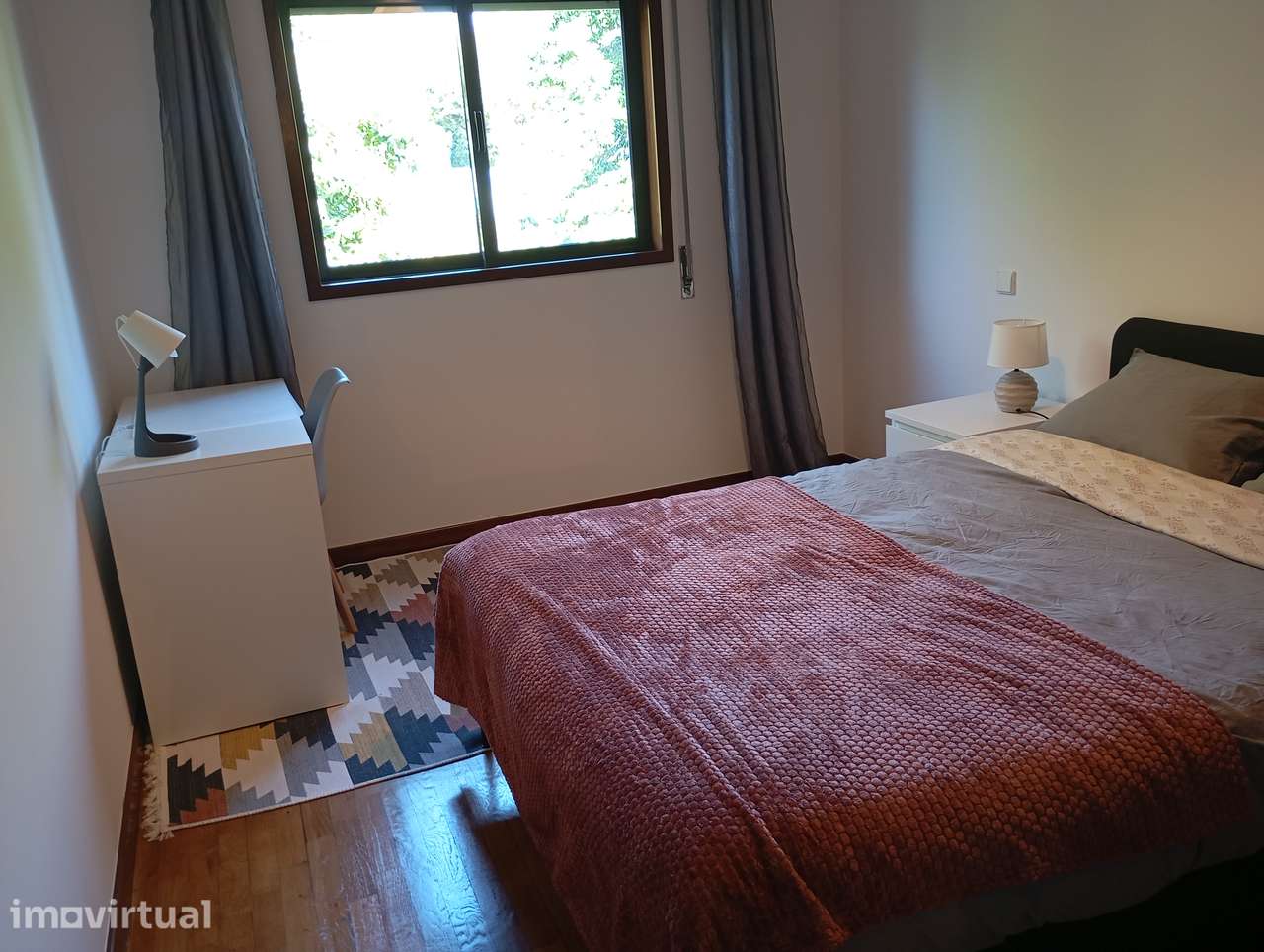 Quarto Individual em Vila Verde com Utilidades - Grande imagem: 4/23