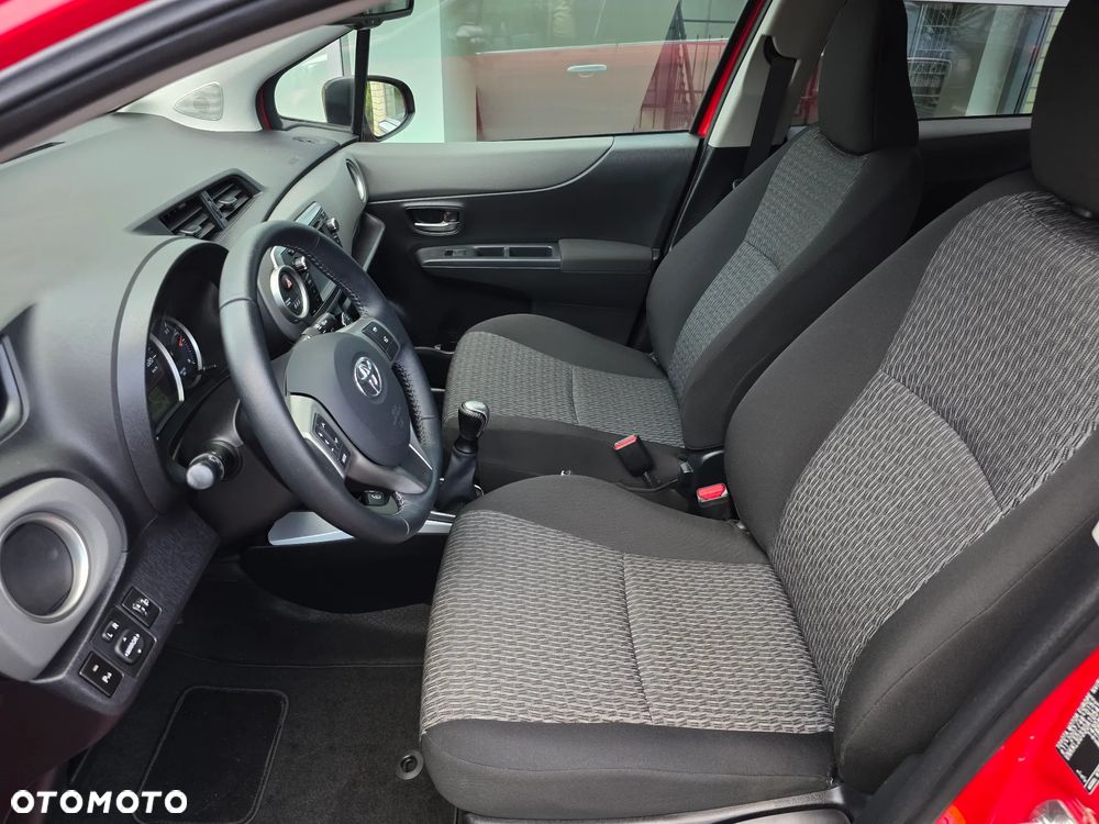 Toyota Yaris - 18