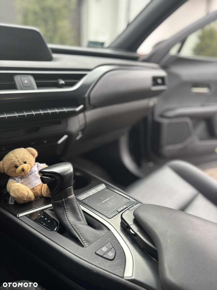 Lexus UX 250h GPF F Impression 2WD - 2