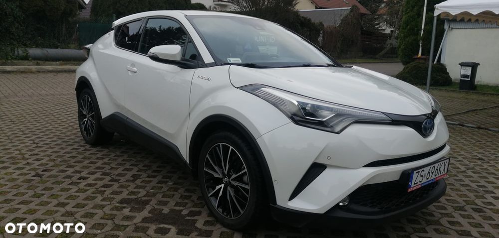 Toyota C-HR 1.8 Hybrid Prestige - 2