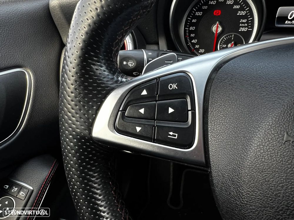 Mercedes-Benz CLA 220 d Shooting Brake AMG Line Aut. - 17