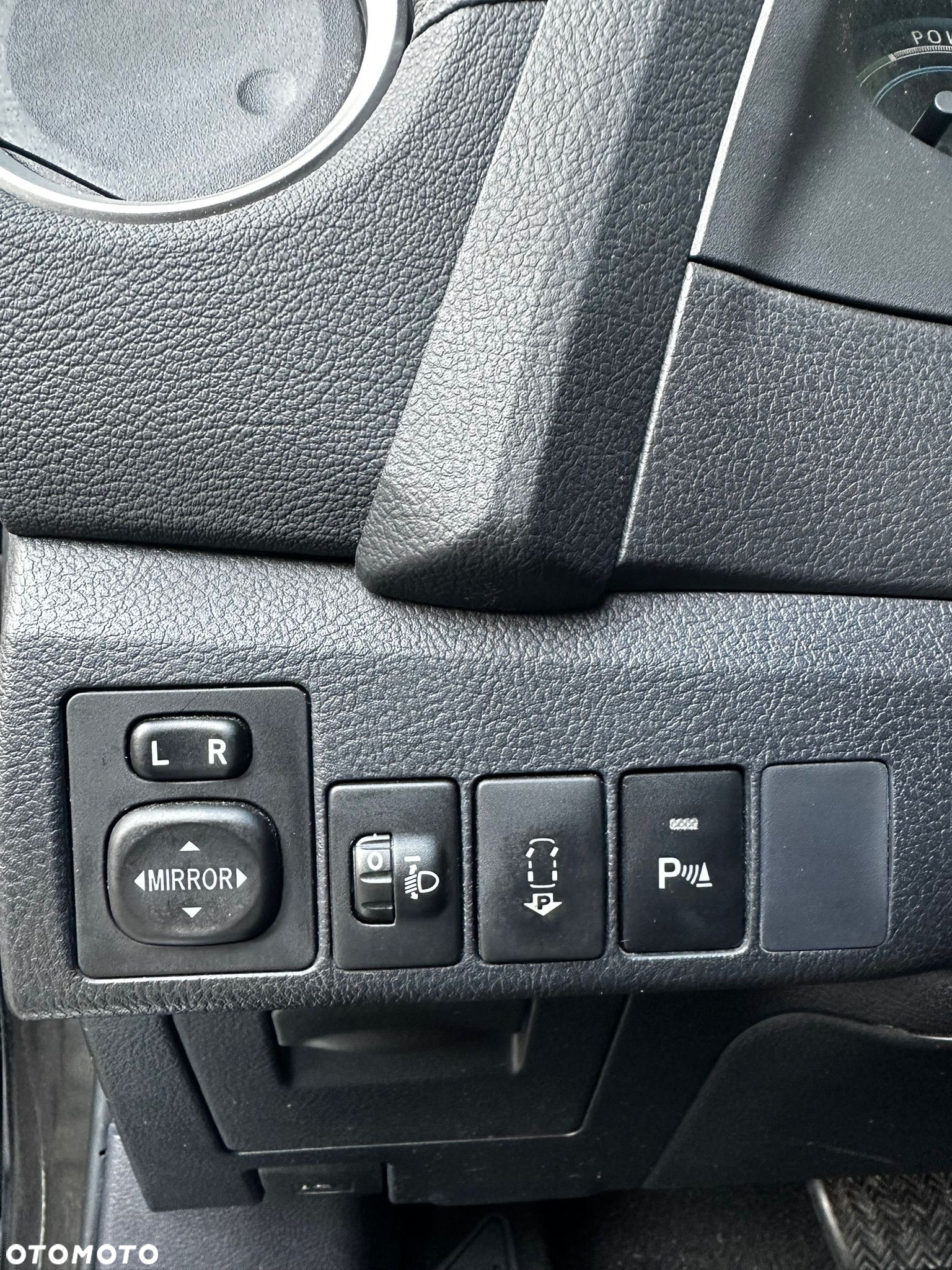 Toyota Auris 1.8 VVT-i Hybrid Automatik Touring Sports Edition - 12