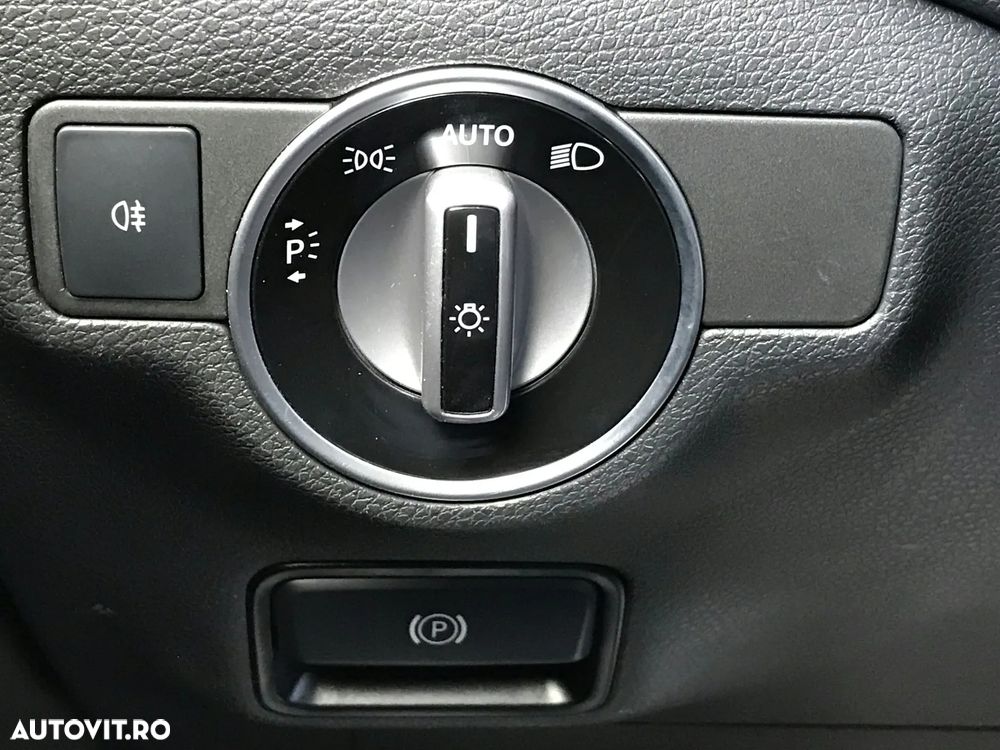 Mercedes-Benz GLA 200 (CDI) d 7G-DCT AMG Line - 23