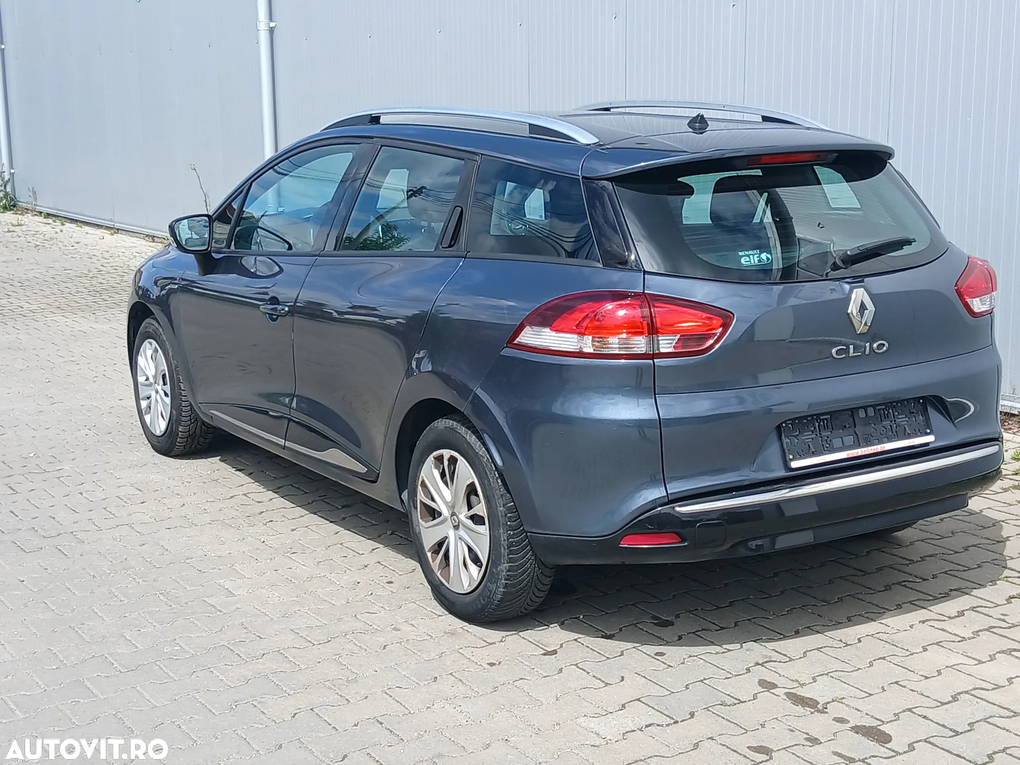 Renault Clio Grandtour (Energy) TCe 90 Bose Edition - 4