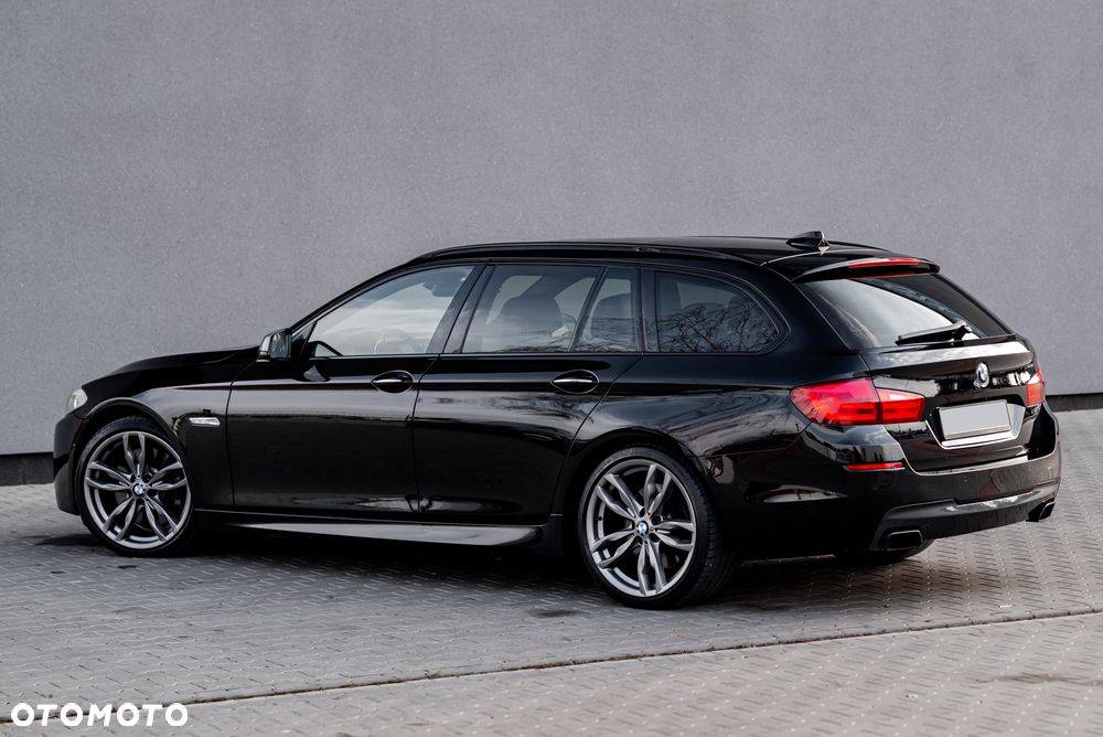 BMW Seria 5 M550d xDrive - 14