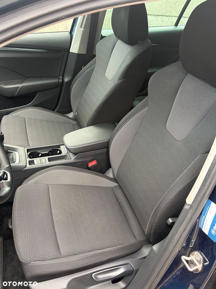 Skoda Octavia 2.0 TDI Active - 10