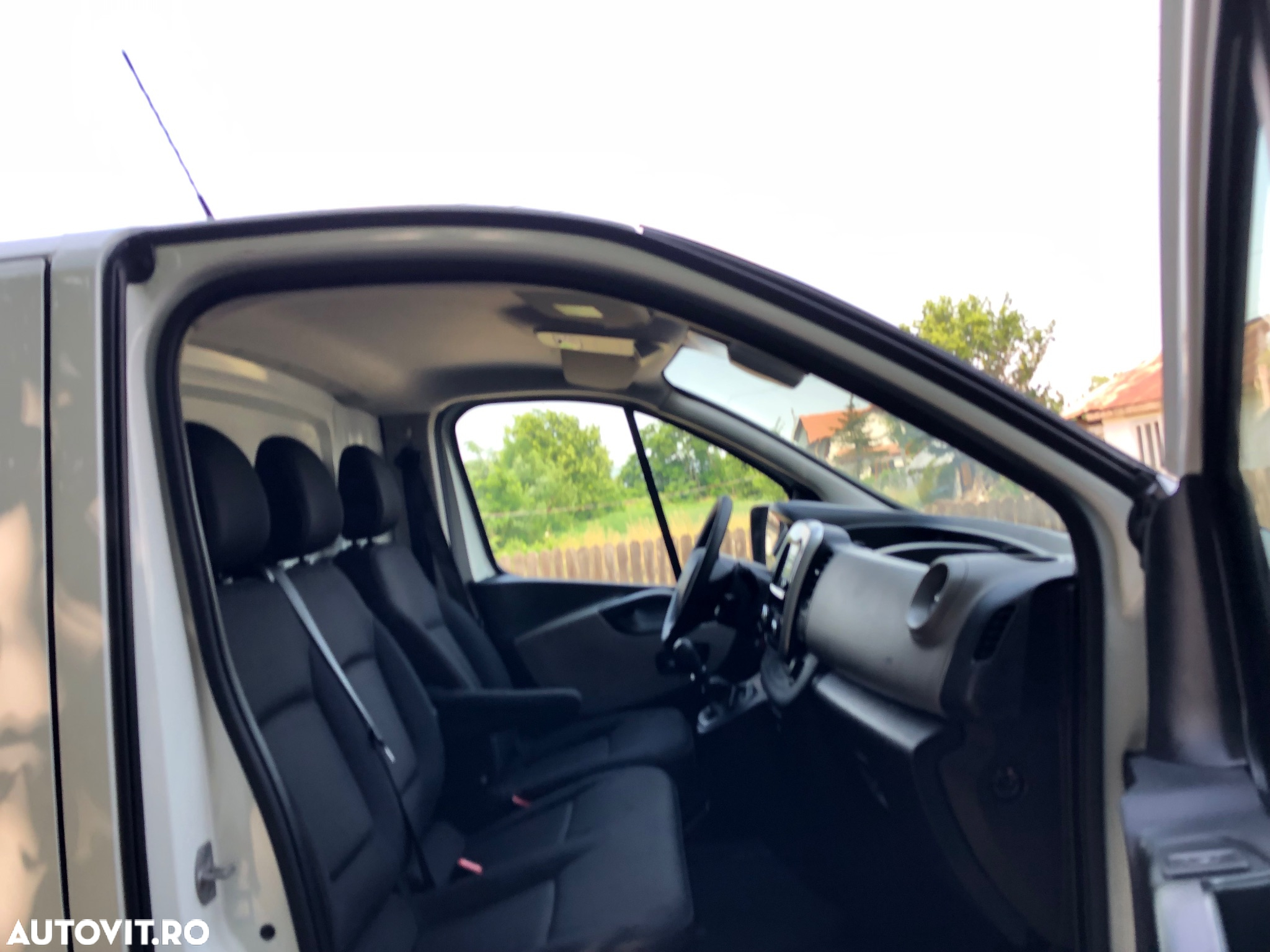 Renault Trafic - 39