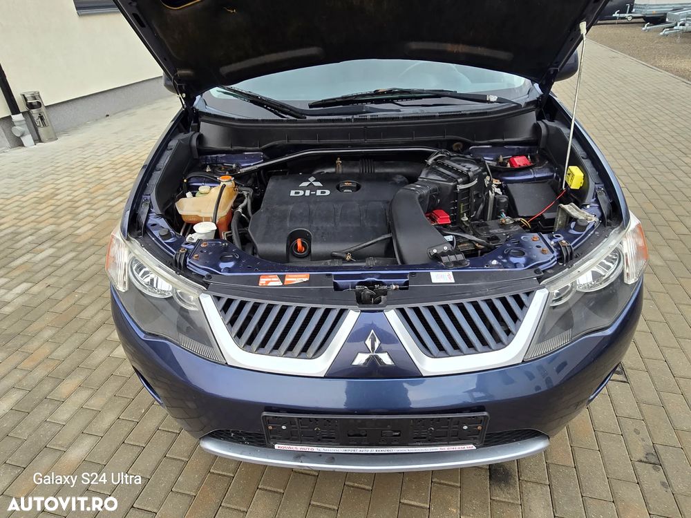 Mitsubishi Outlander 2.0 DI-D 4WD Intense - 5